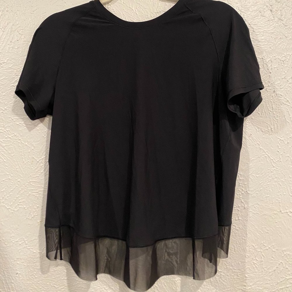 Lululemon Black Mesh Flowy Top split back